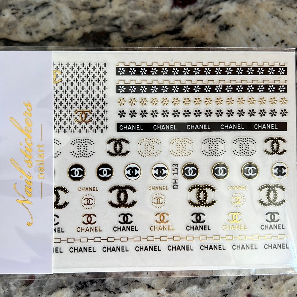 LUXURY NAIL STICKERS